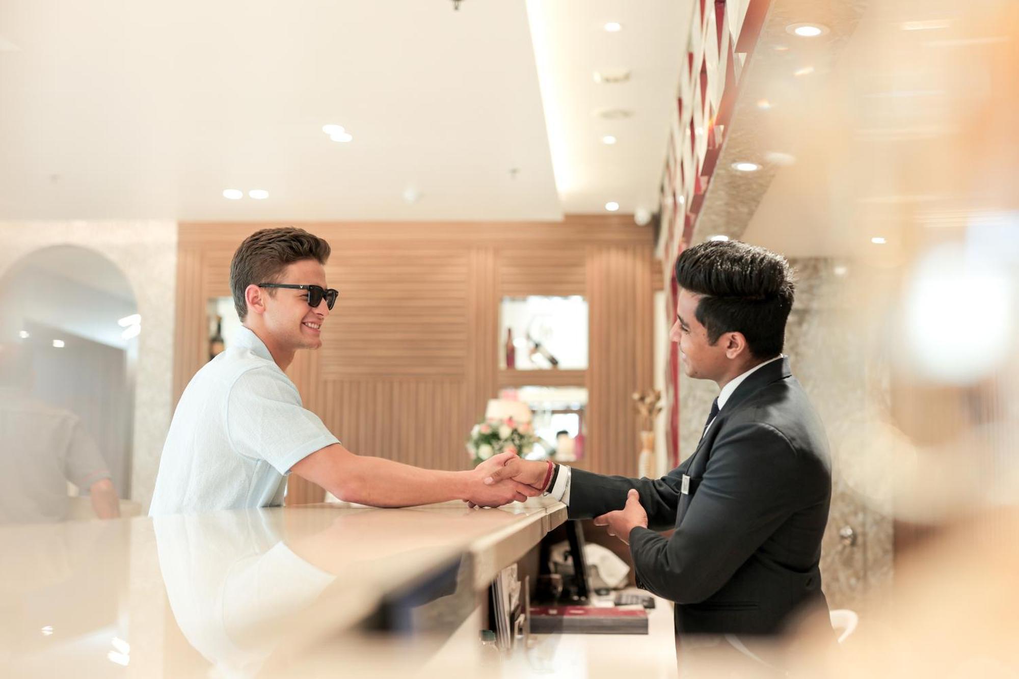 Bravura Gold Resort Meerut Εξωτερικό φωτογραφία